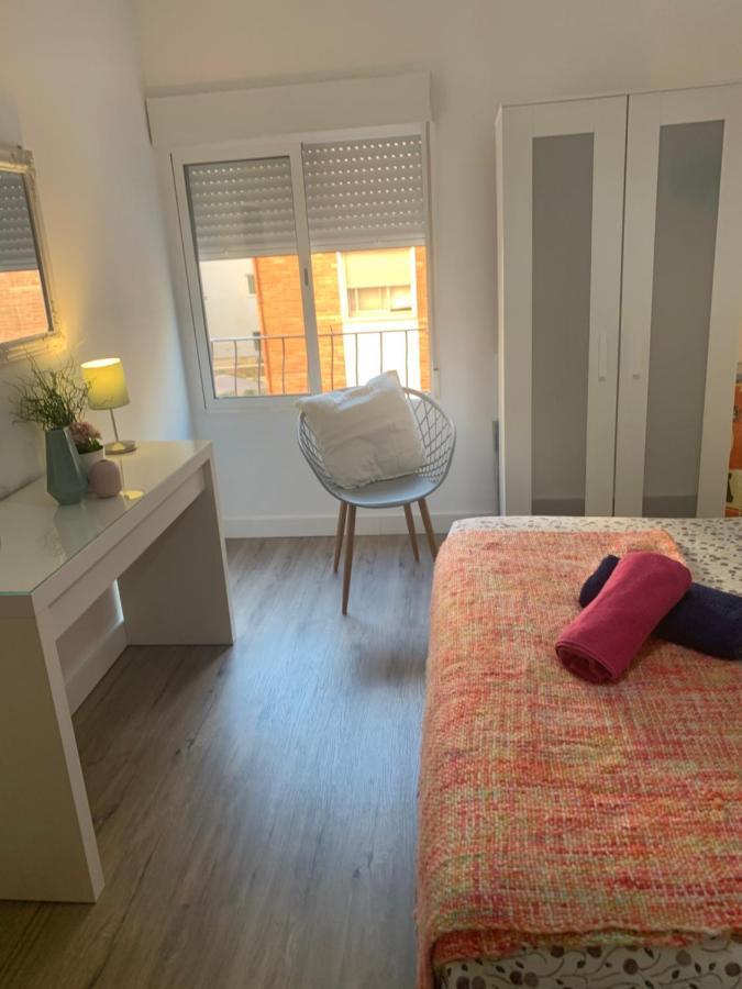 Apartament 3Centro Malaga Especial Grupos Parking Gratis Zewnętrze zdjęcie